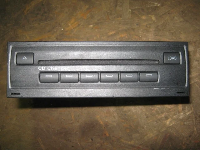 CD-чейнджер Audi A6 C6