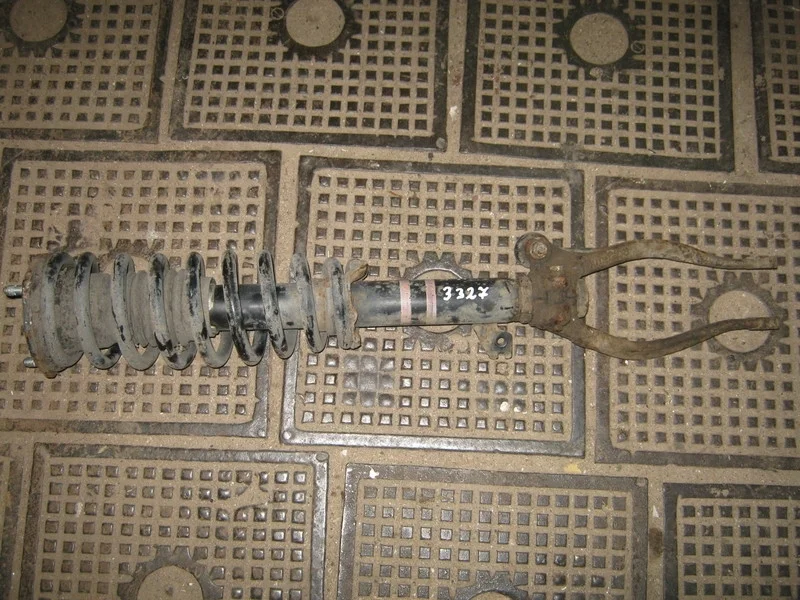 Стойка передняя левая в сборе Mazda 6 GH