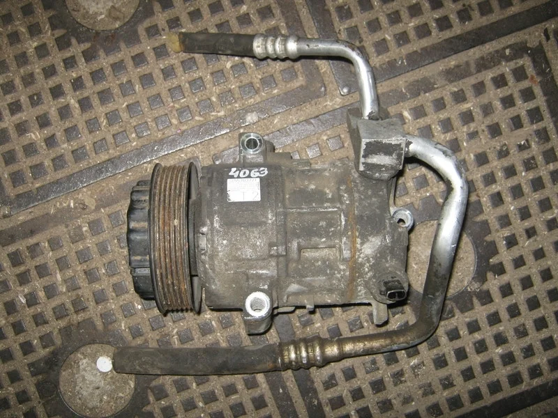 Компрессор кондиционера Opel Corsa D