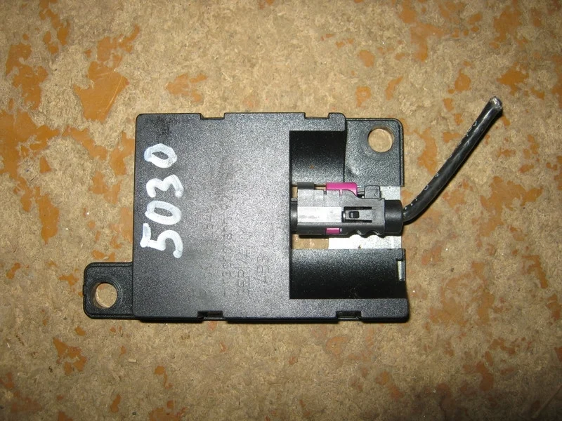 Антенна BMW X5 E70