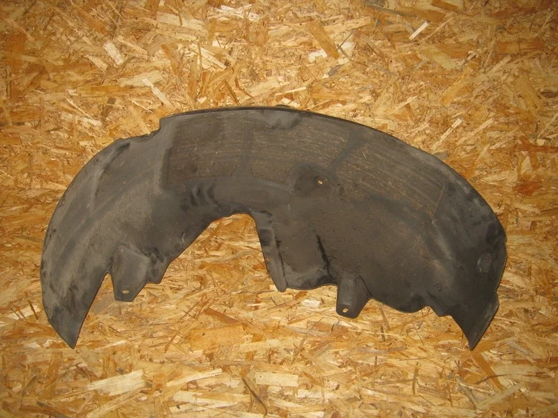 Подкрылок задний правый Opel Astra J GTC