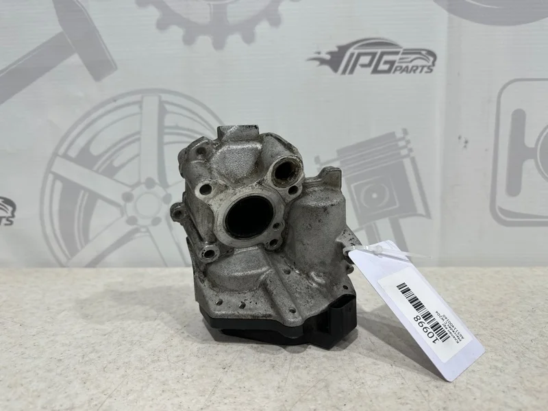 Клапан egr Mercedes-benz W204