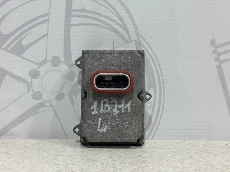 Блок управления фарой Mercedes-benz W211