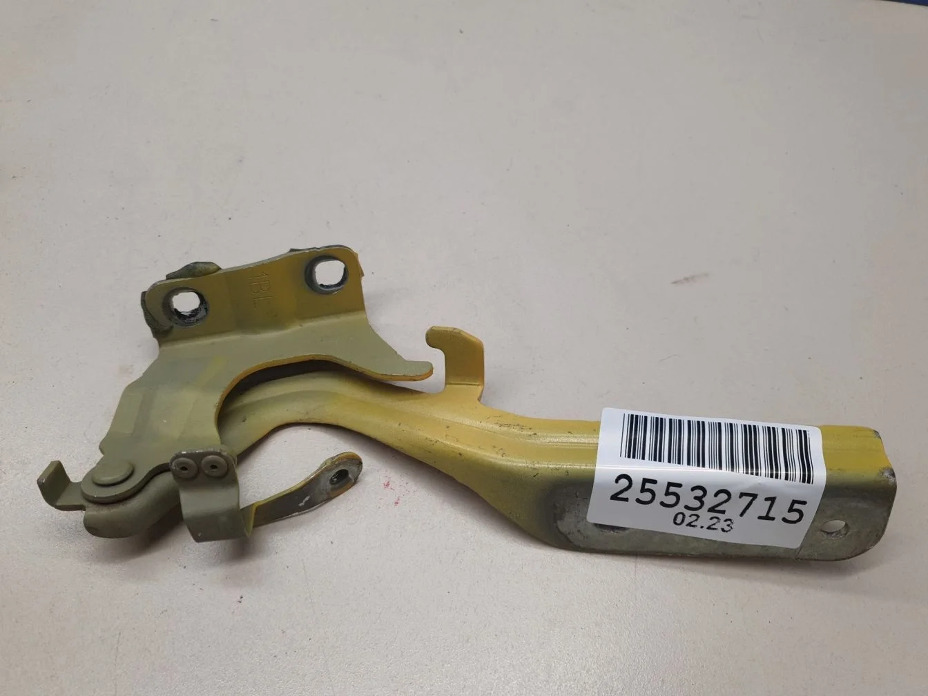 Петля капота левая для Nissan Juke 2010-2019