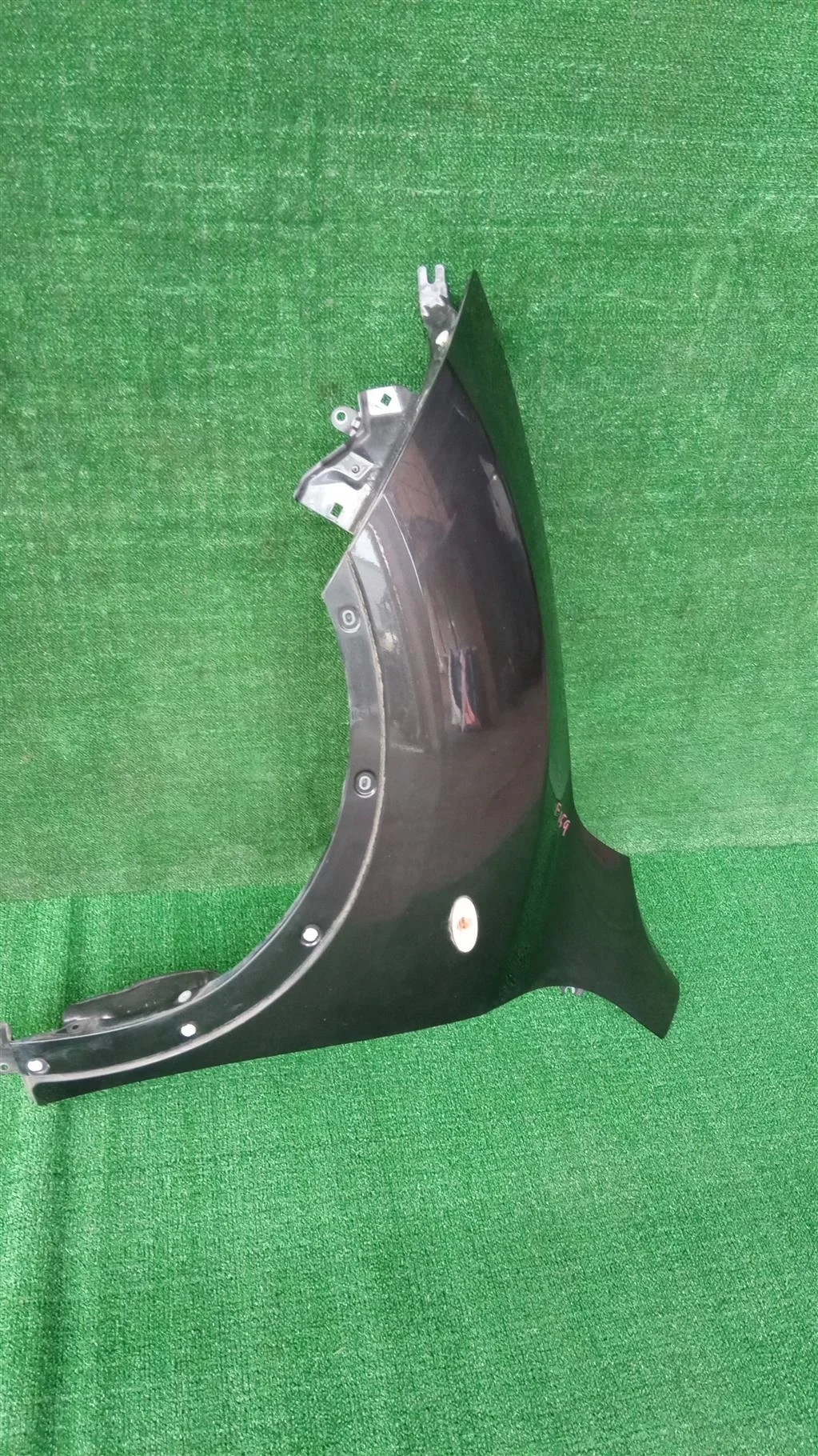 Б.у. крыло NISSAN JUKE F15E NISSAN JUKE F15E