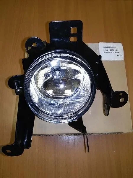 Фара противотуманная Mitsubishi Grandis 2004 2005 2006 2007 2008 2009 2010 MB51004L NA4W 4G69, передняя левая
