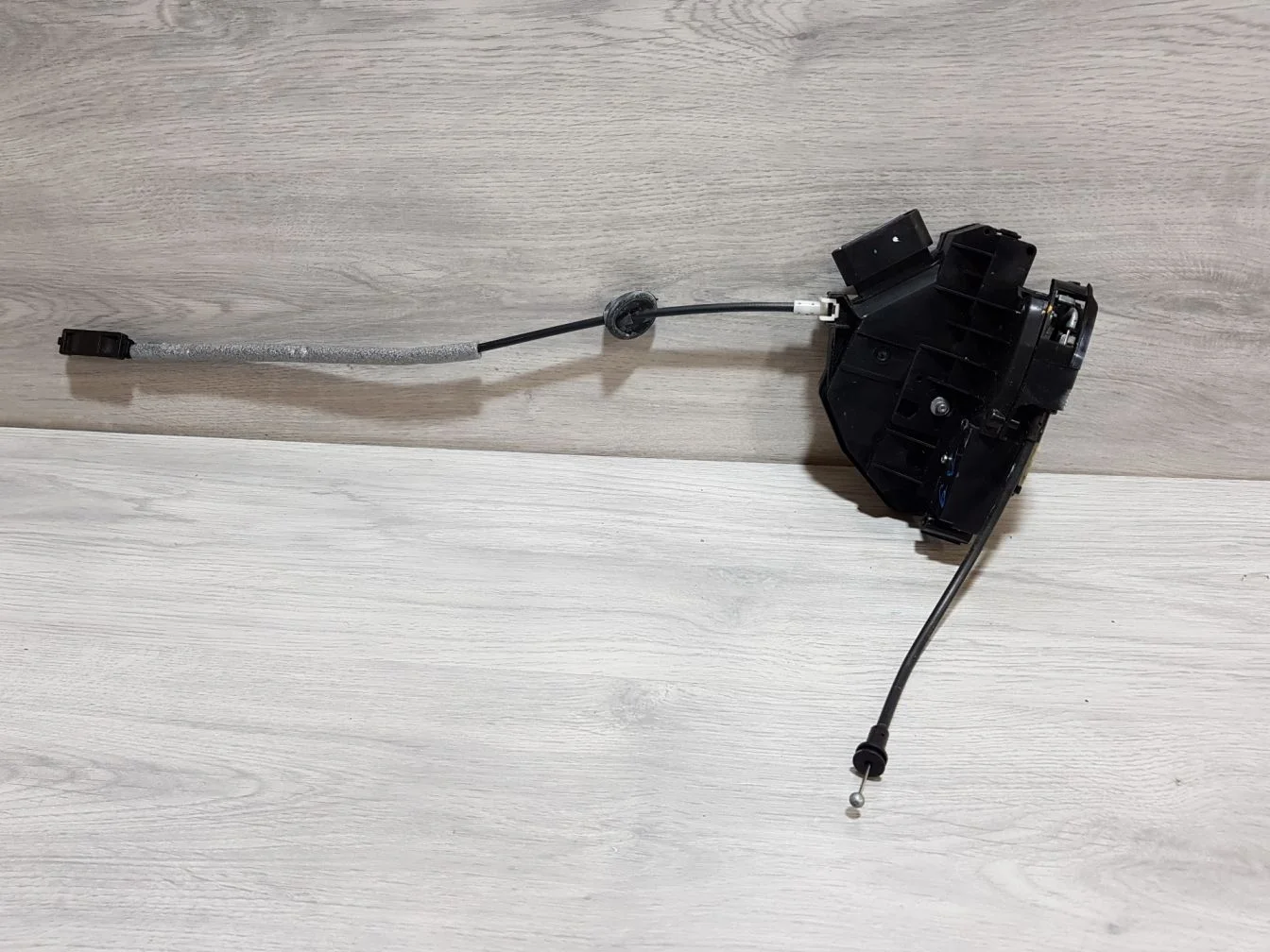 Замок двери задней правой для Volvo V60 (V60 Cross Country) 2010-2018