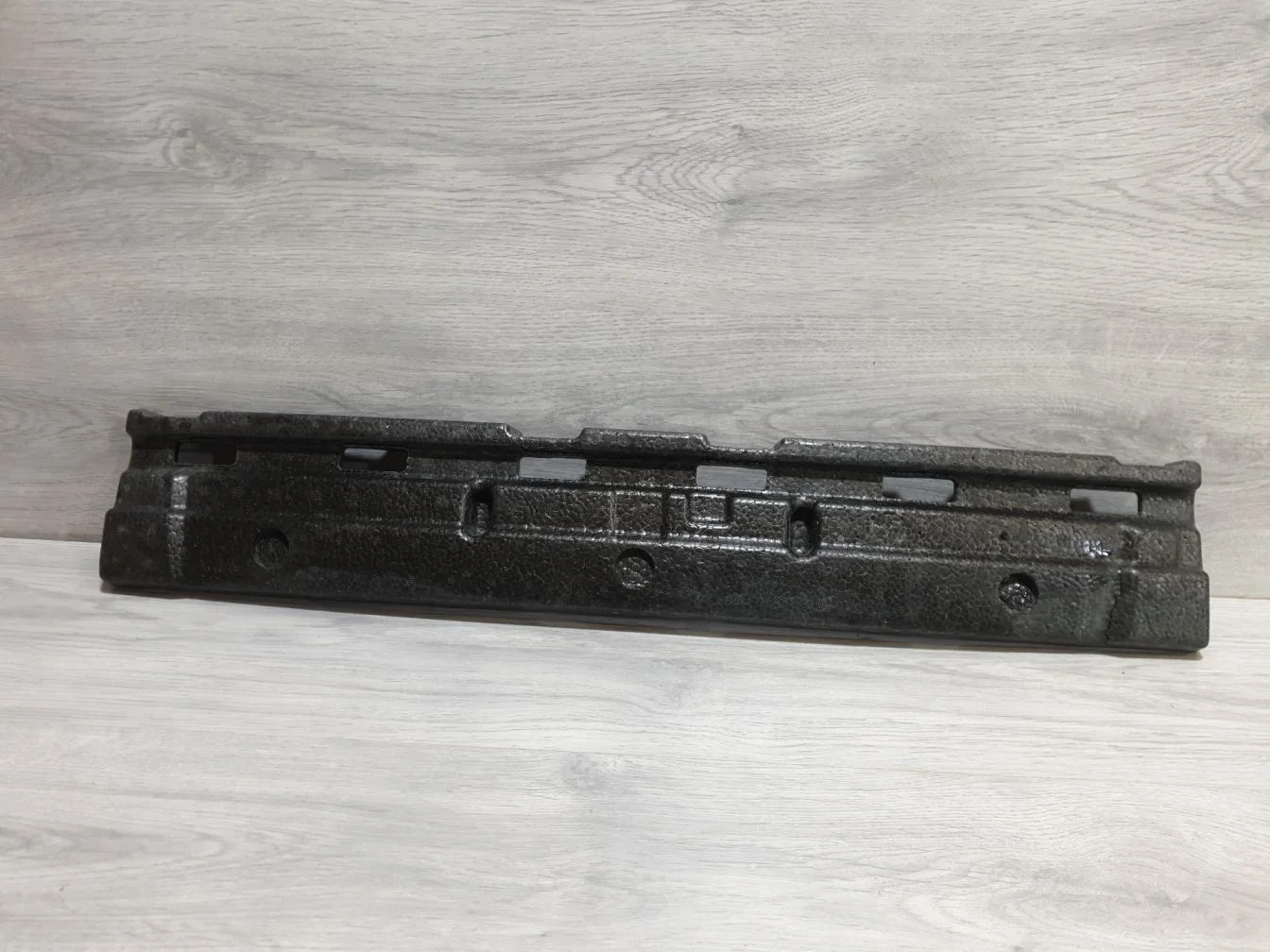 Наполнитель переднего бампера для Volvo XC90 2002-2015