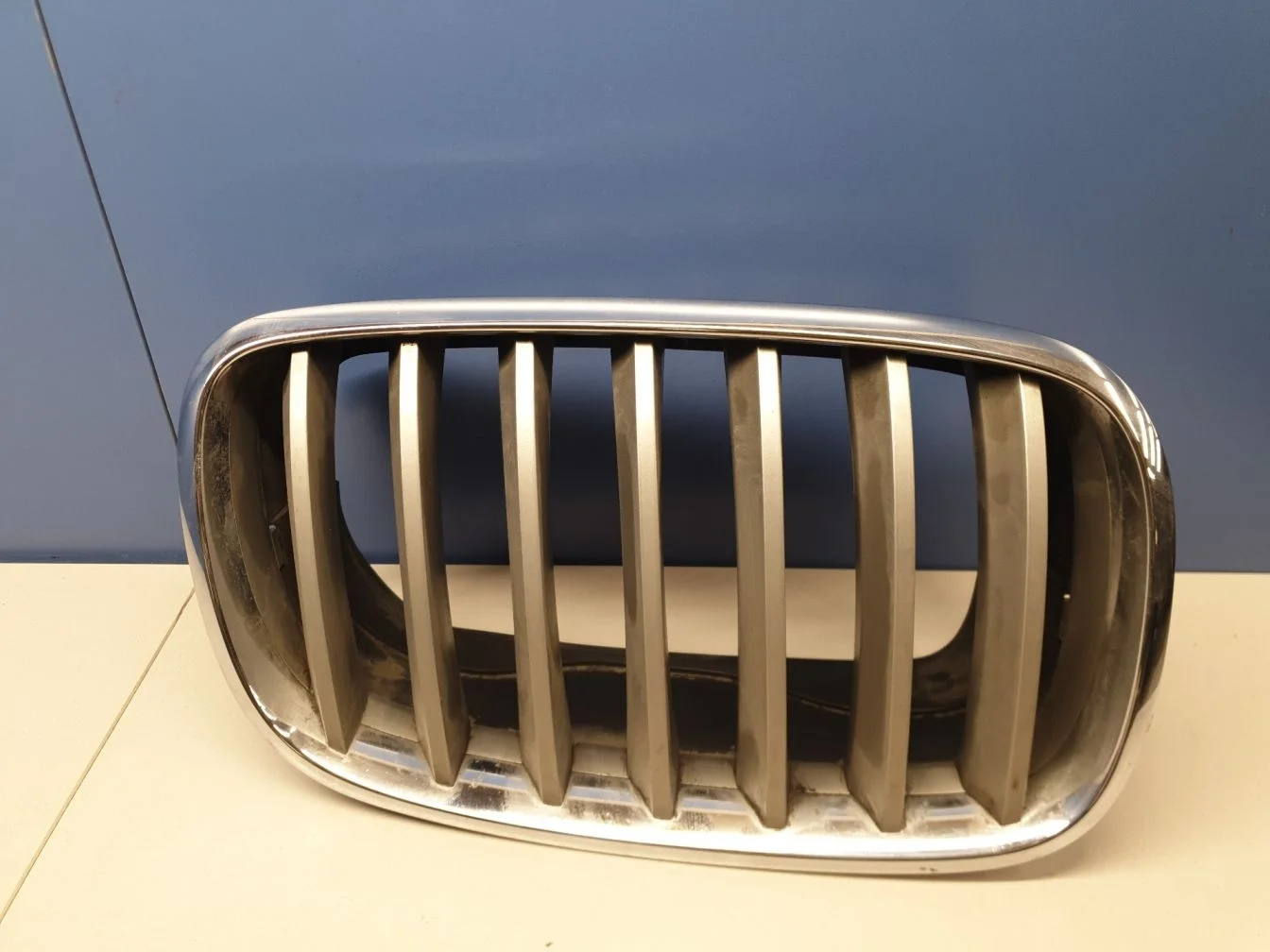 Решетка радиатора правая для BMW X6 E71 E72 2007-2014