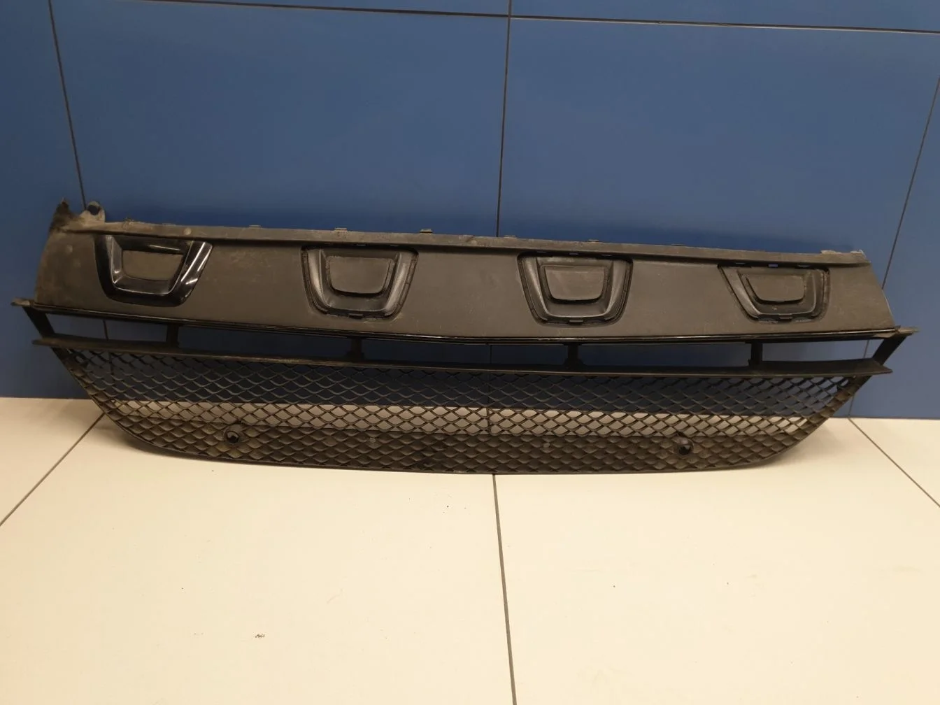 Решётка в бампер центральная для Mercedes GLC-klasse C253 Coupe 2016-