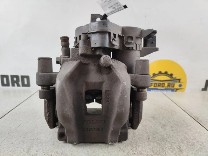 Суппорт тормозной Volvo XC90 2019 L_A2