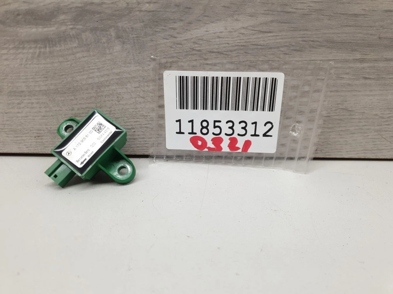 Датчик Airbag для Mercedes E-klasse W212 2009-2016