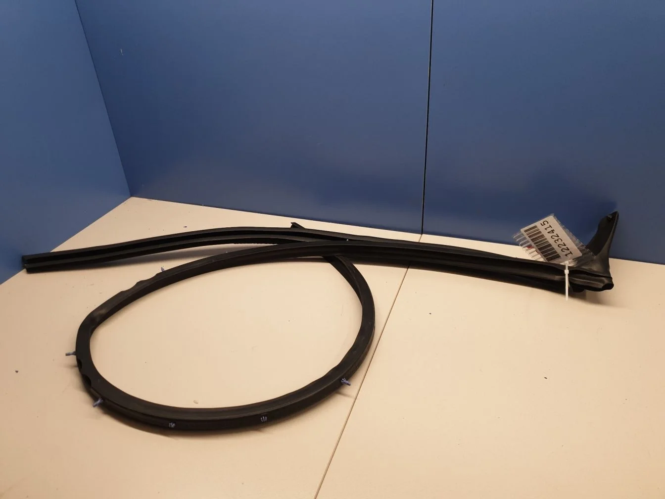 Уплотнитель стекла передней правой двери для Porsche 911 991 2011-2019