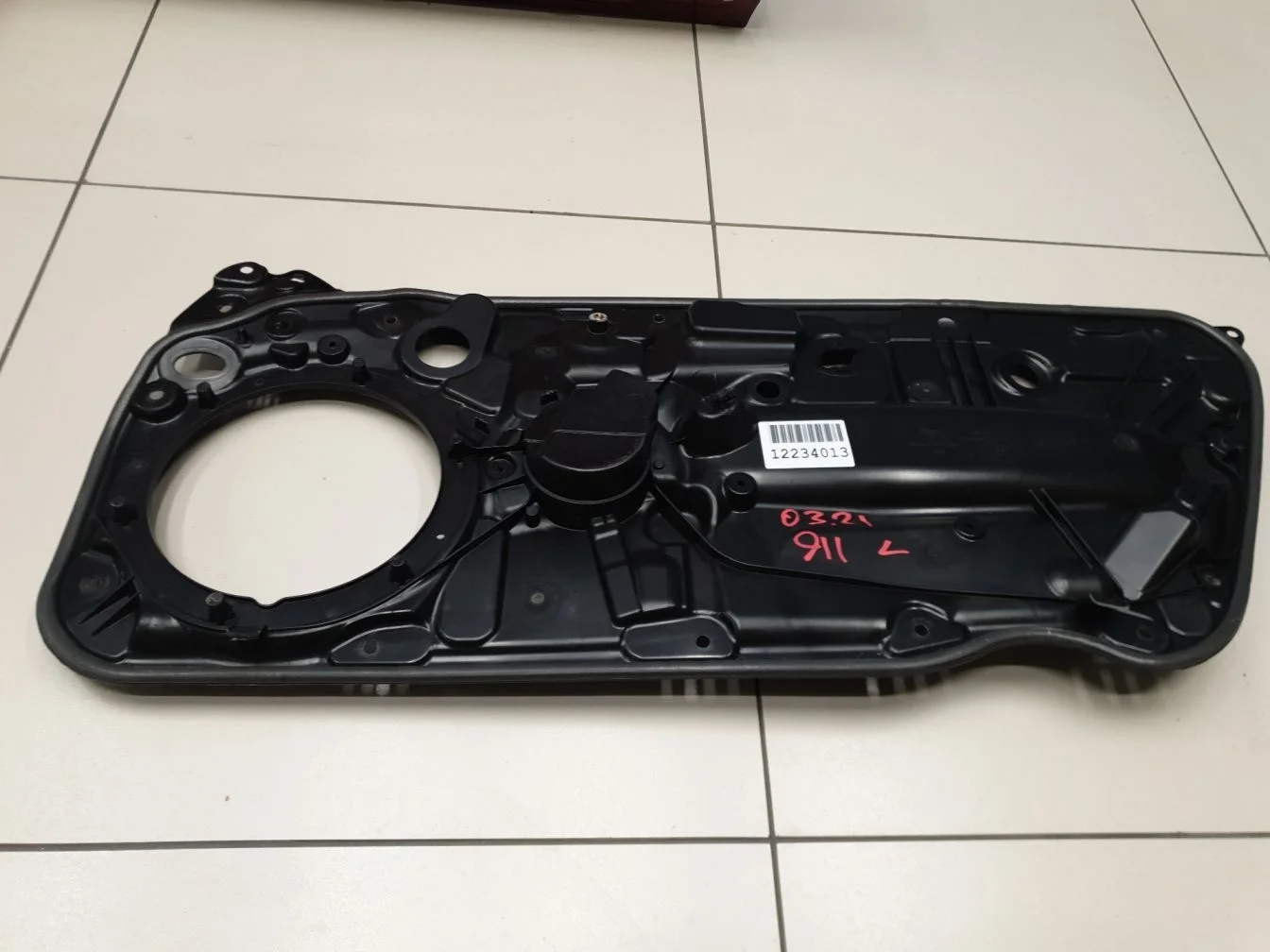 Кронштейн стеклоподъемника передней левой двери для Porsche 911 991 2011-2019