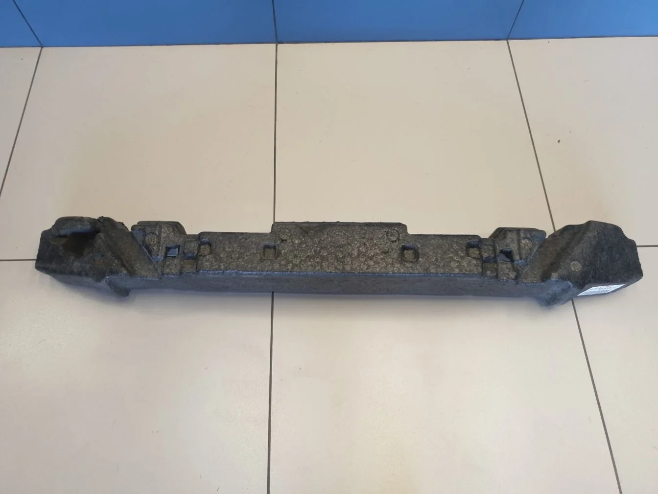 Наполнитель переднего бампера для Hyundai Solaris 2017-