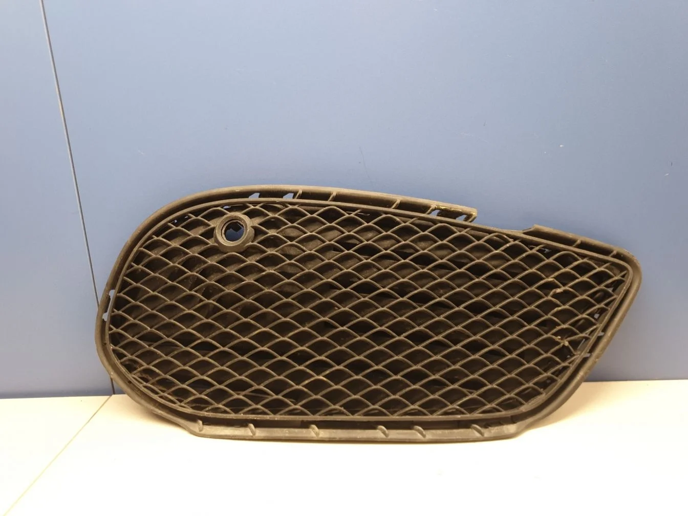 Решётка в бампер правая для Mercedes C-klasse W205 2014-