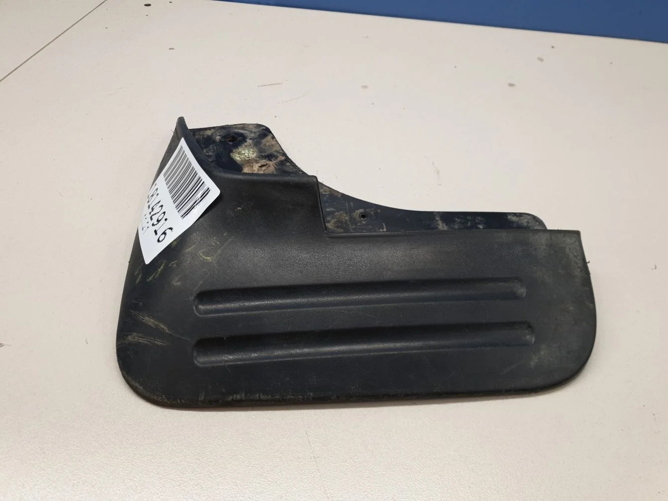 Брызговик передний левый для Hyundai Grand Starex H1 2007-