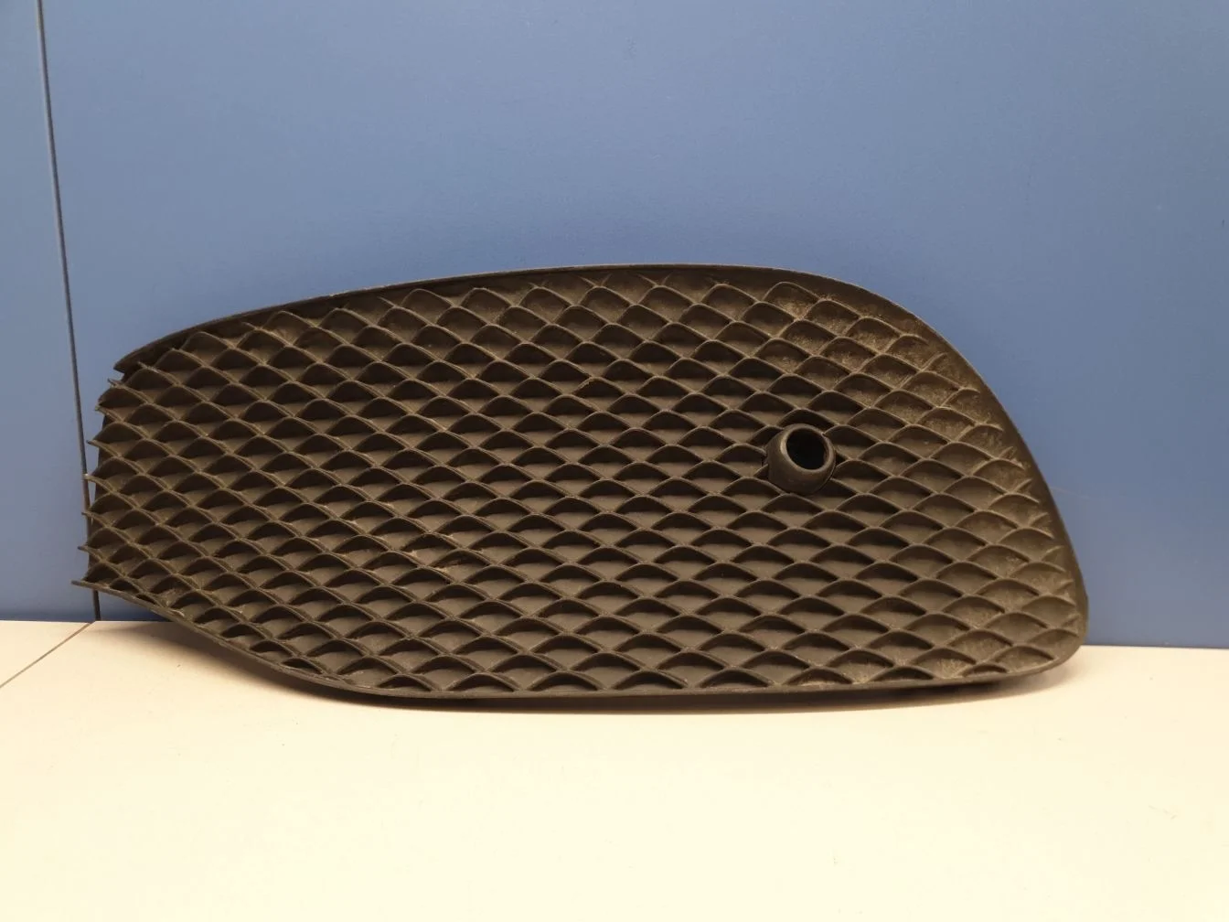 Решётка в бампер левая для Mercedes E-klasse W213 2016-