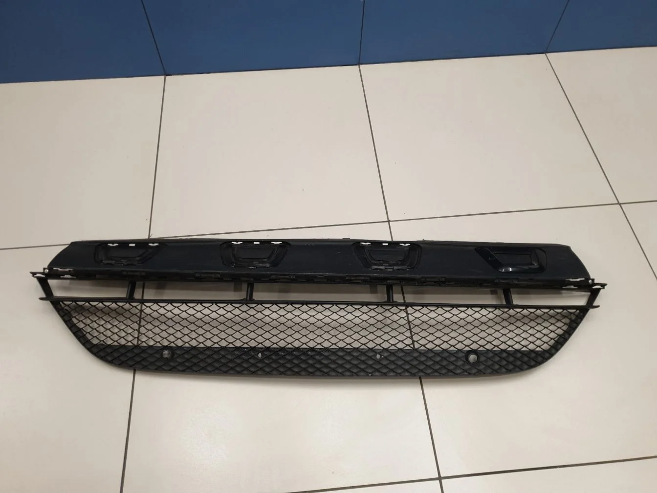 Решётка в бампер центральная для Mercedes GLC-klasse C253 Coupe 2016-