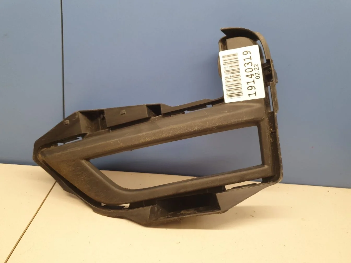 Рамка противотуманной фары левой для Nissan X-Trail T32 2014-