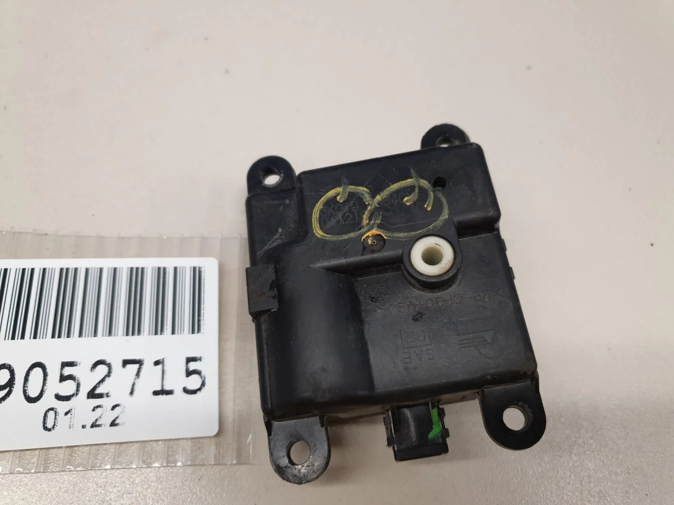 Моторчик заслонки отопителя для Nissan Qashqai+2 JJ10 2008-2014