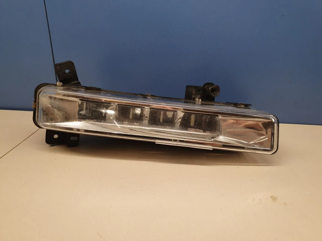 Фара противотуманная левая для BMW 5 G30 F90 2016-