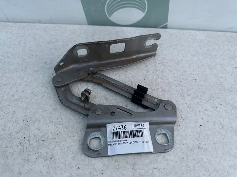 Петля капота левая Mercedes-benz W164