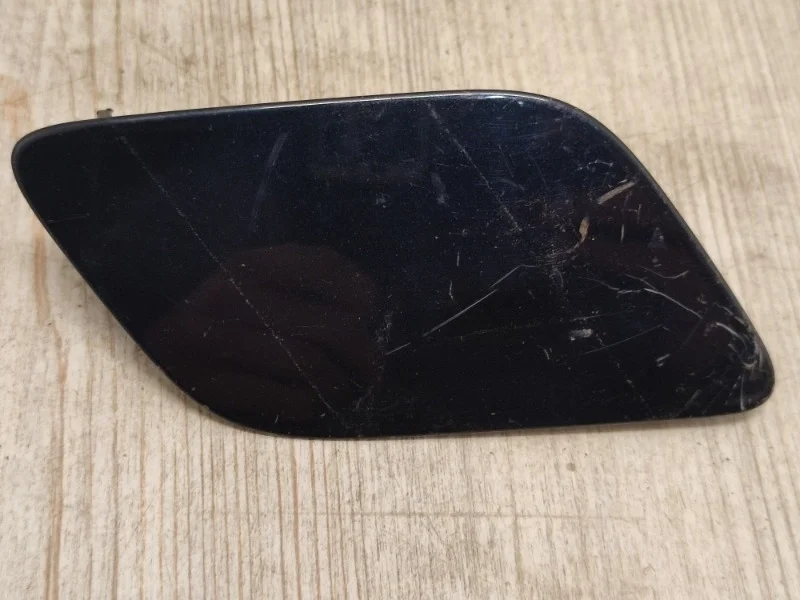 Крышка форсунки омывателя фар Audi Q7 2007-2009 4L