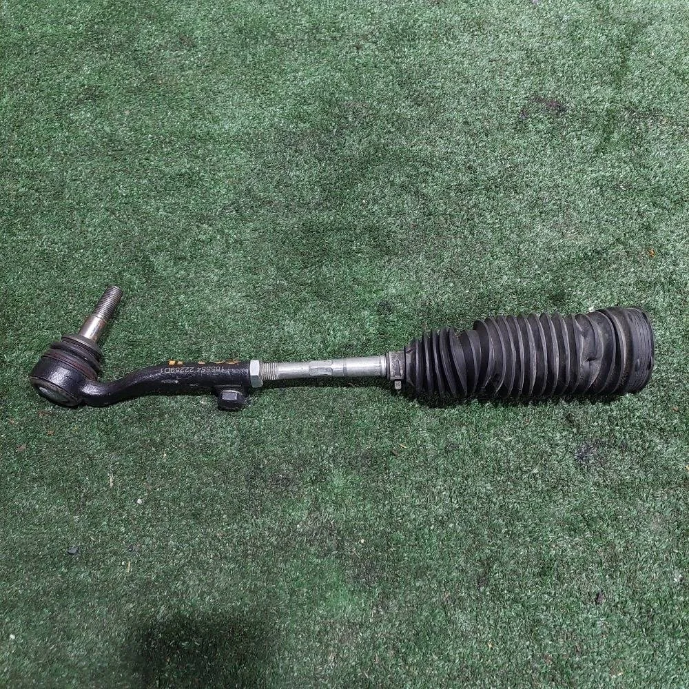 Тяга рулевая BMW F30