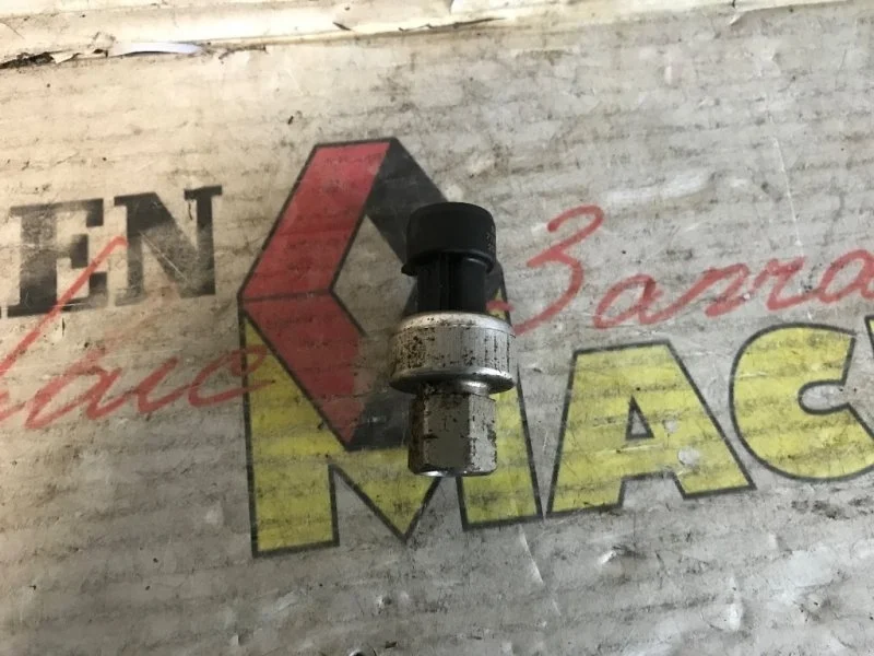 Датчик кондиционера Nissan Almera 2018 G15