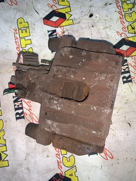 Суппорт задний правый Renault Laguna 2005