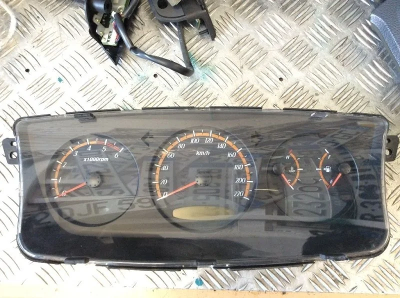 Щиток приборов (приборная панель) SsangYong Actyon Sports 2008 1