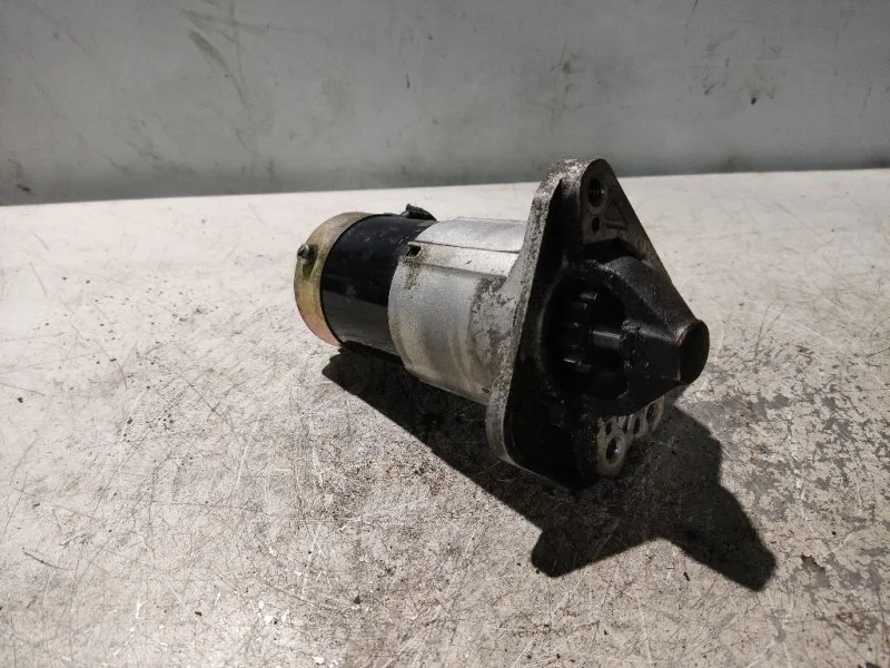 Стартер Renault Megane 2006