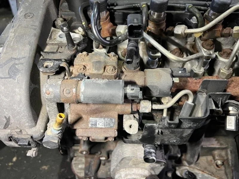 Насос топливный Renault Megane 2007