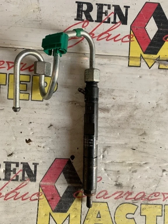 Форсунка топливная Renault Megane 2008