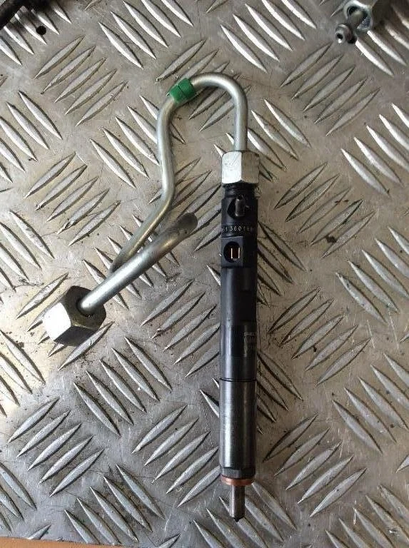 Форсунка топливная Renault Megane 2009