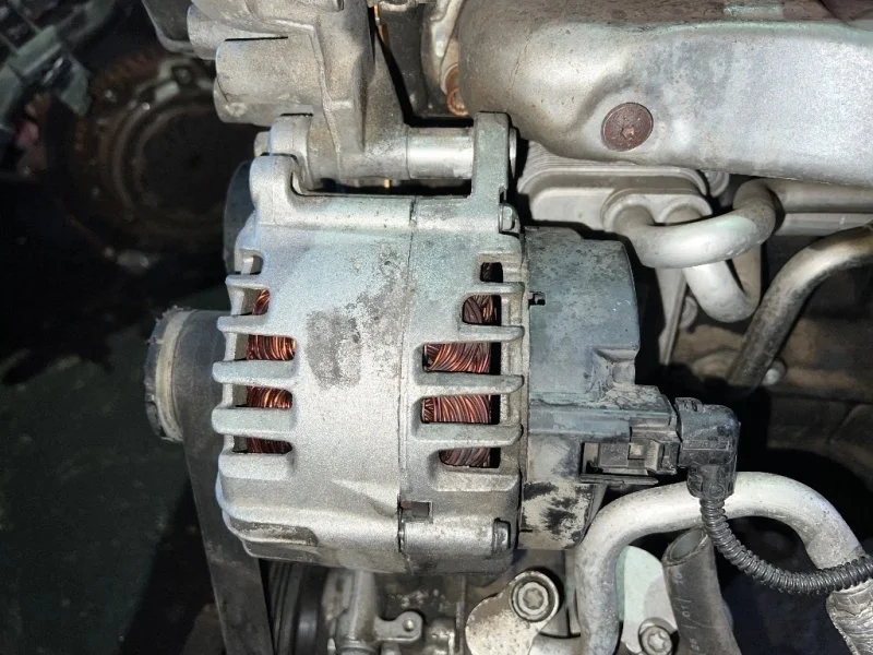 Генератор Volkswagen Golf 2009 5