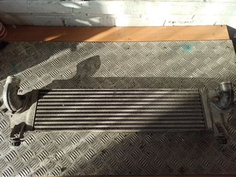 Интеркулер Nissan Qashqai 2007 1