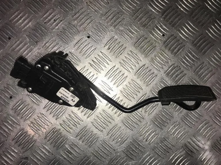 Педаль газа Nissan Primera 2004 P12/W12