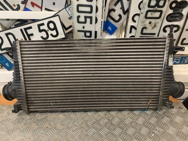 Интеркулер Opel Insignia 2009 1