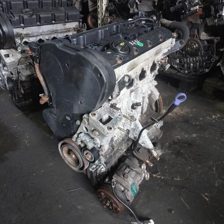 Двигатель Peugeot 307 2007 1