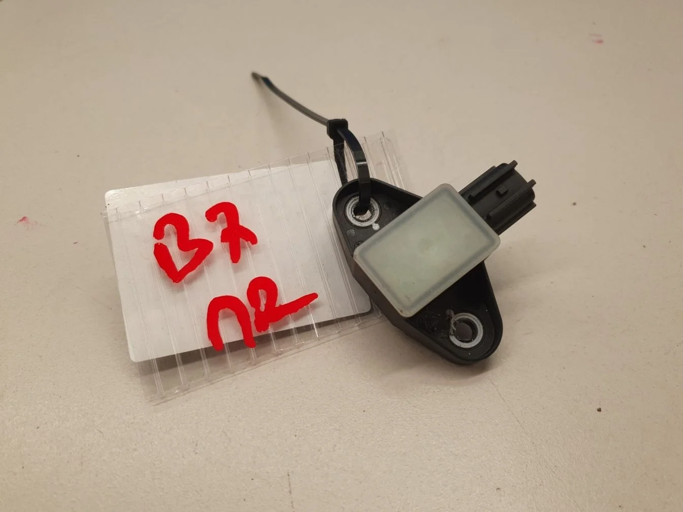 Датчик Airbag для Volkswagen Passat B7 2011-2015