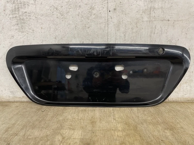 НАКЛАДКА КРЫШКИ БАГАЖНИКА MITSUBISHI LANCER 9 2000 2001 2002 2003 2004 2005 2006 2007 2008 2009 2010 2011 MN161236XA CS1A 4G13, задняя