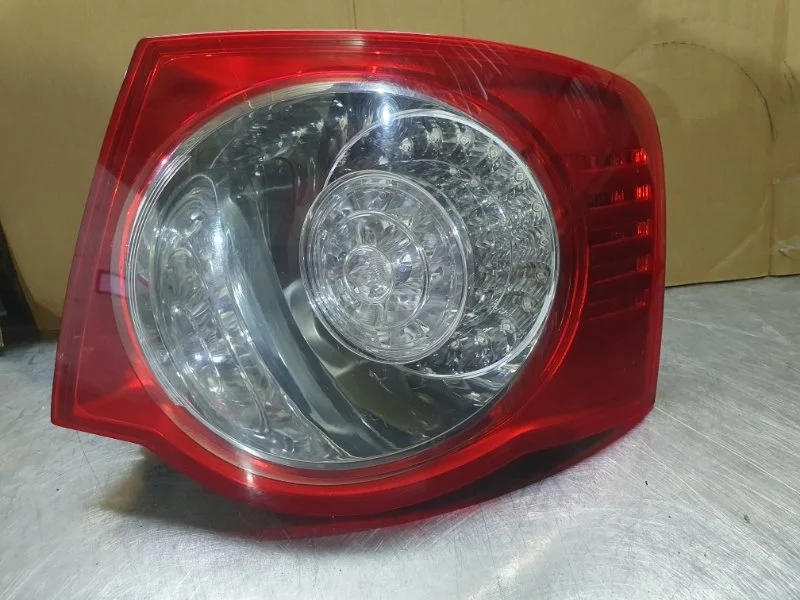 Фонарь Volkswagen Jetta 5 2005-2010 седан