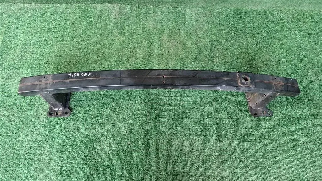 Б.у. усилитель бампера переднего NISSAN QASHQAI J10 NISSAN QASHQAI J10