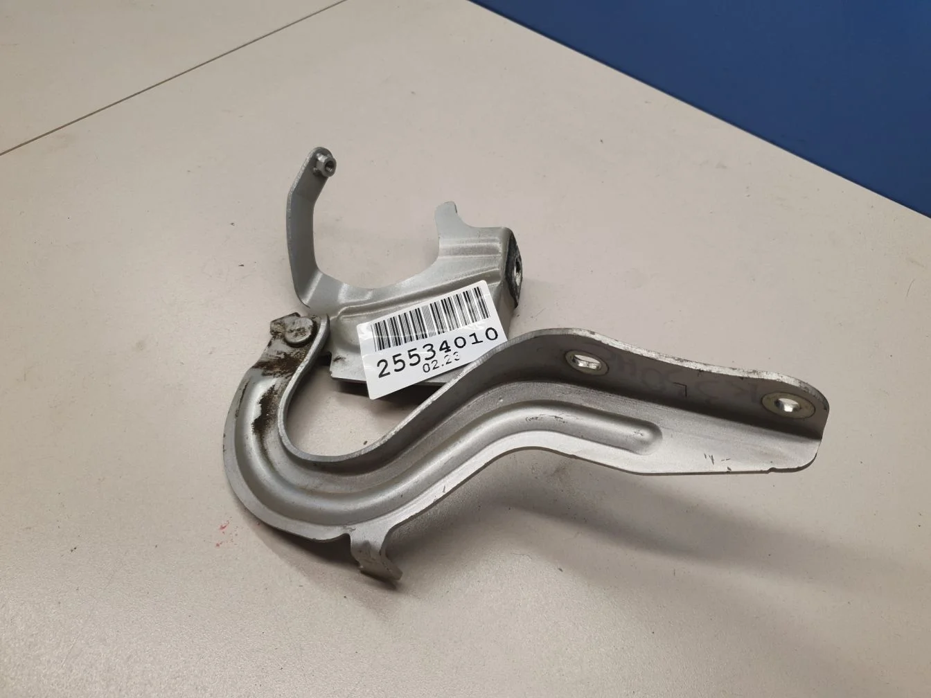 Петля капота левая для Nissan X-Trail T32 2014-