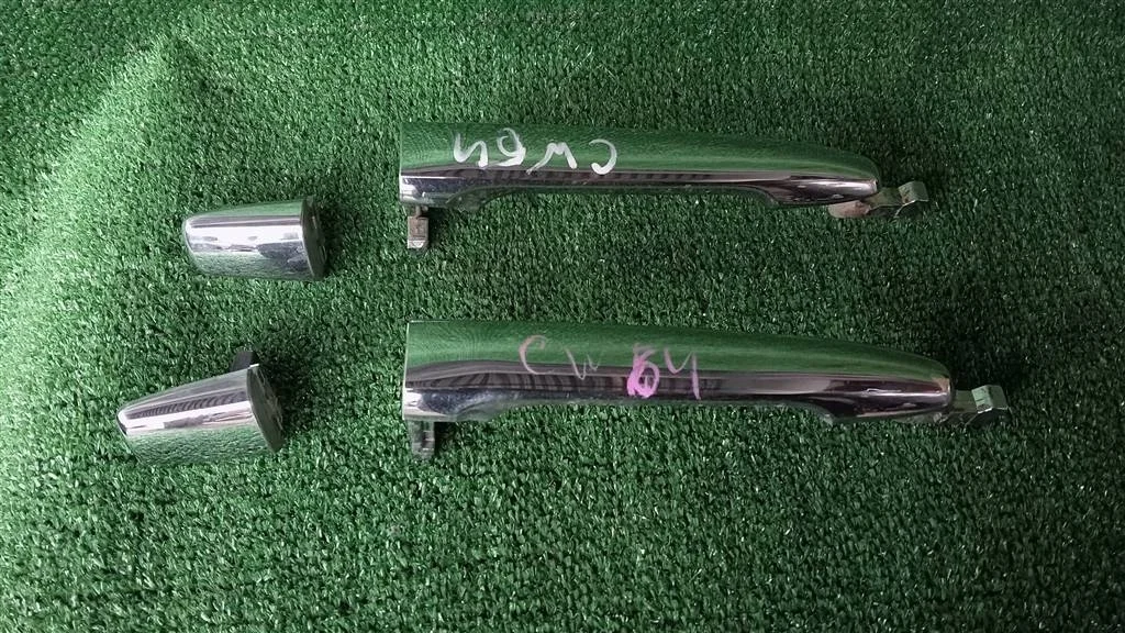 Б.у. ручка двери (комплект) MITSUBISHI OUTLANDER XL CW6W MITSUBISHI OUTLANDER XL CW6W