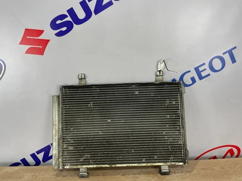 Радиатор кондиционера SUZUKI SPLASH 2008г