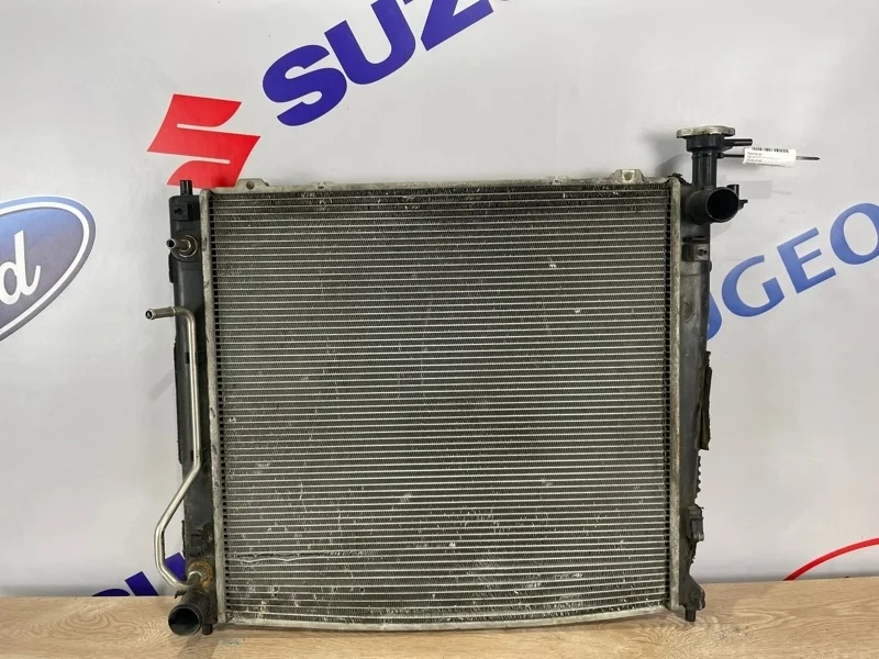 Радиатор двс KIA SORENTO 2011г XM