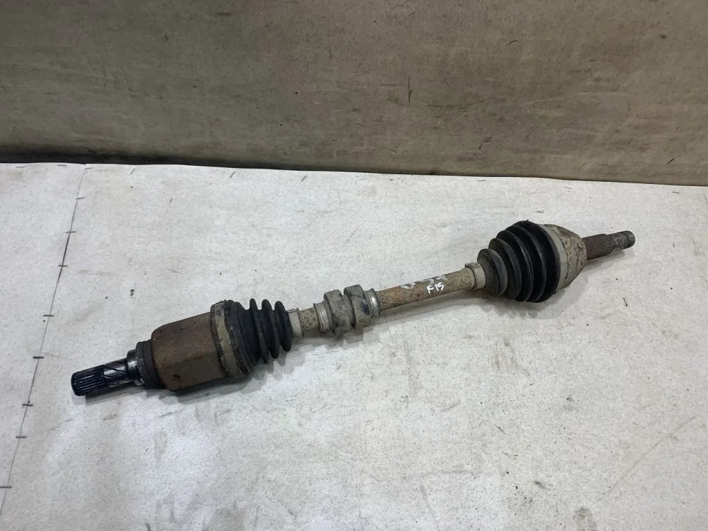 Привод левый Nissan Juke F15